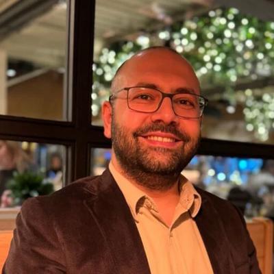 İlker Karacan (Eğitici)